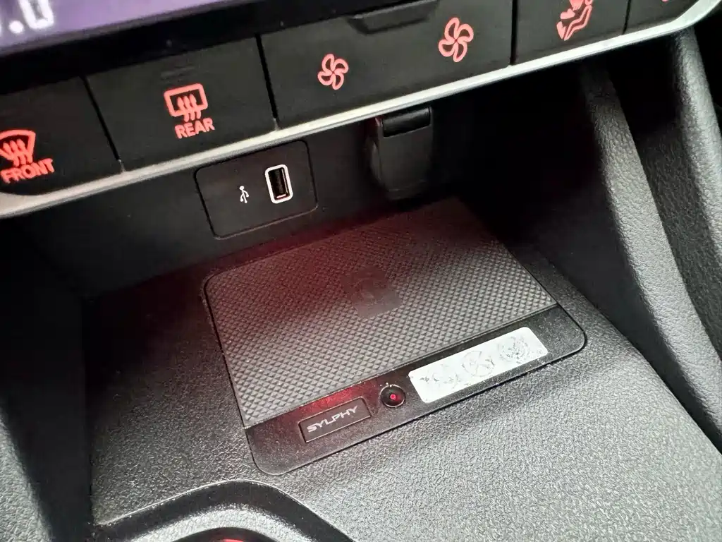 Nissan Sylphy — миниатюра 9