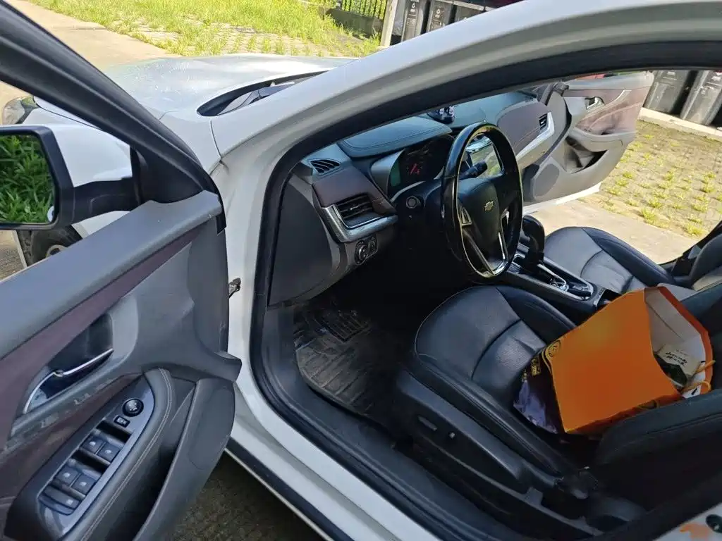 Chevrolet Malibu — миниатюра 14