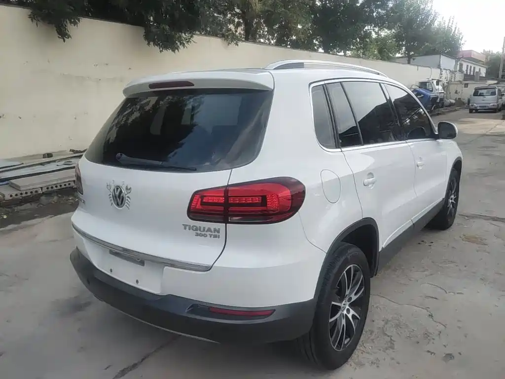 Volkswagen Tiguan — миниатюра 7