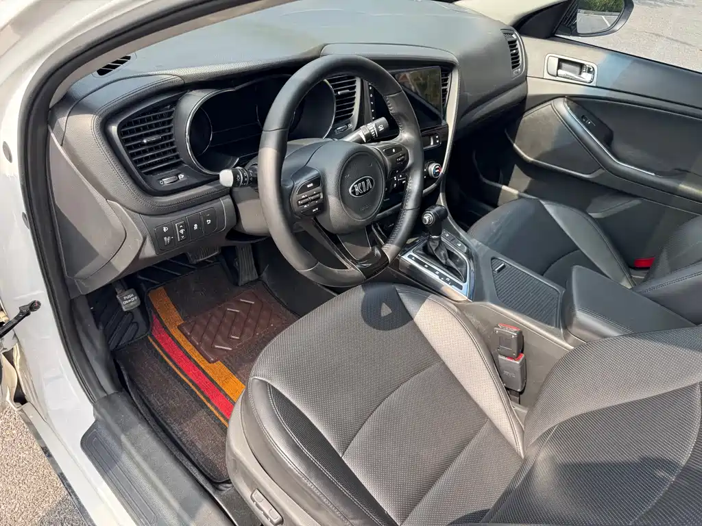Kia K5 — миниатюра 9