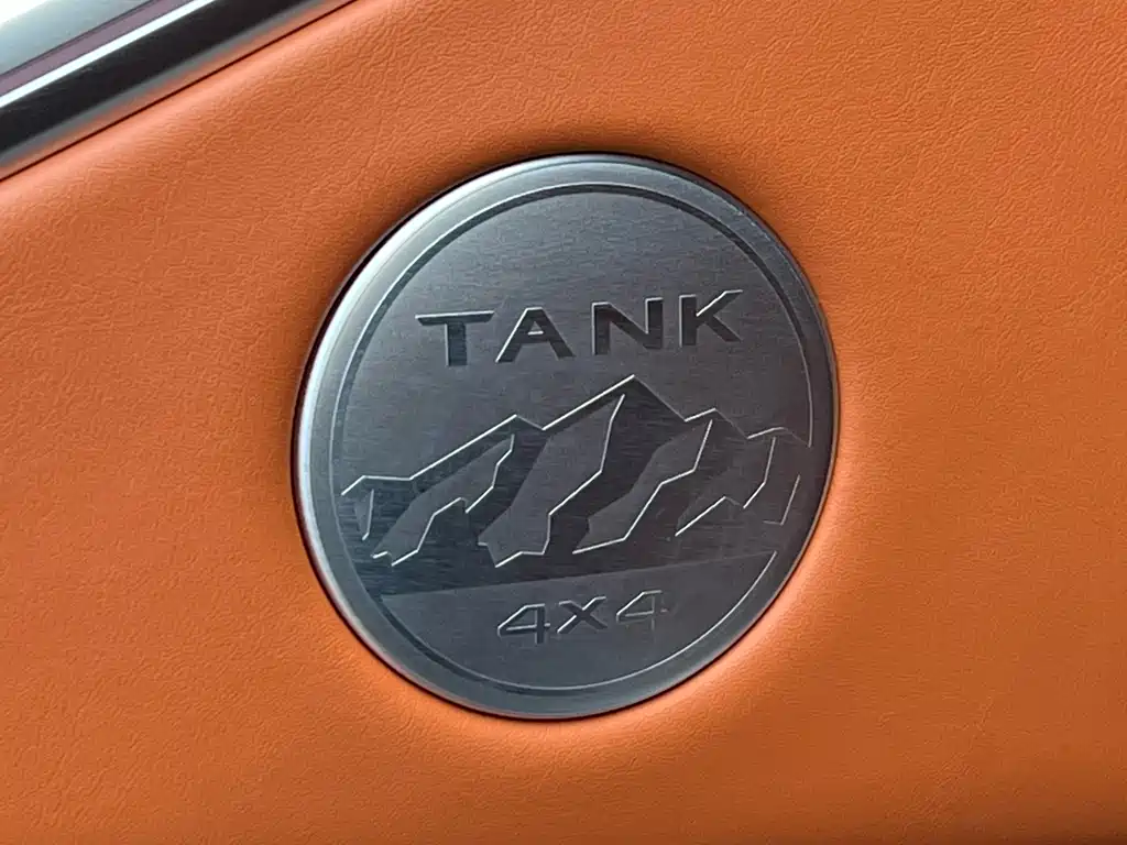 TANK TANK 700 NEW ENERGY