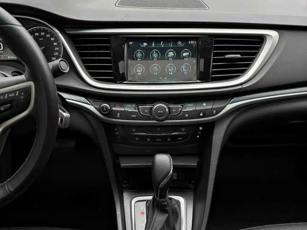 Buick Excelle — миниатюра 6