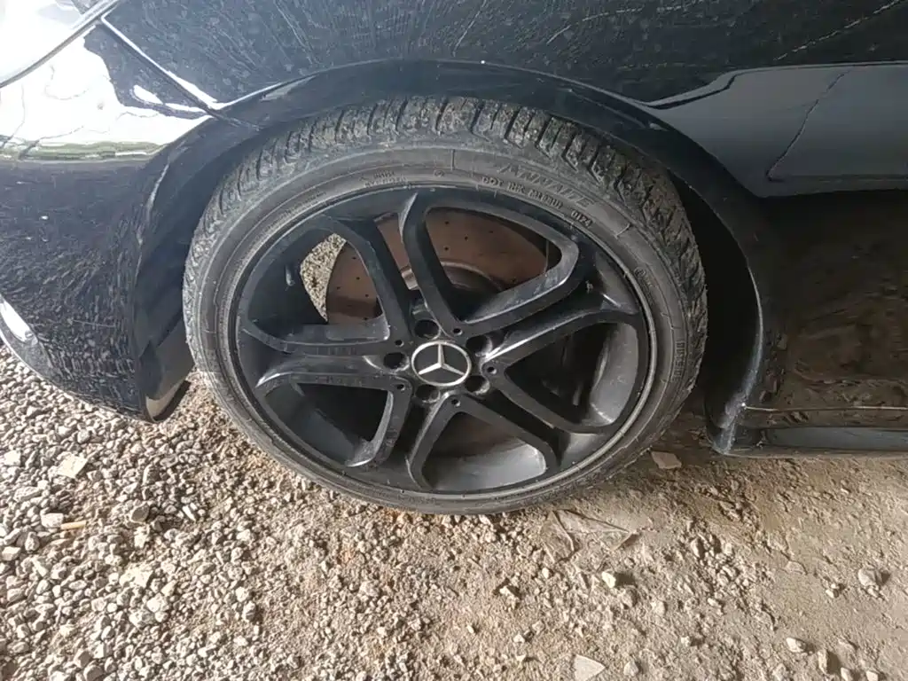 Mercedes-Benz E-Class (Import) — миниатюра 23