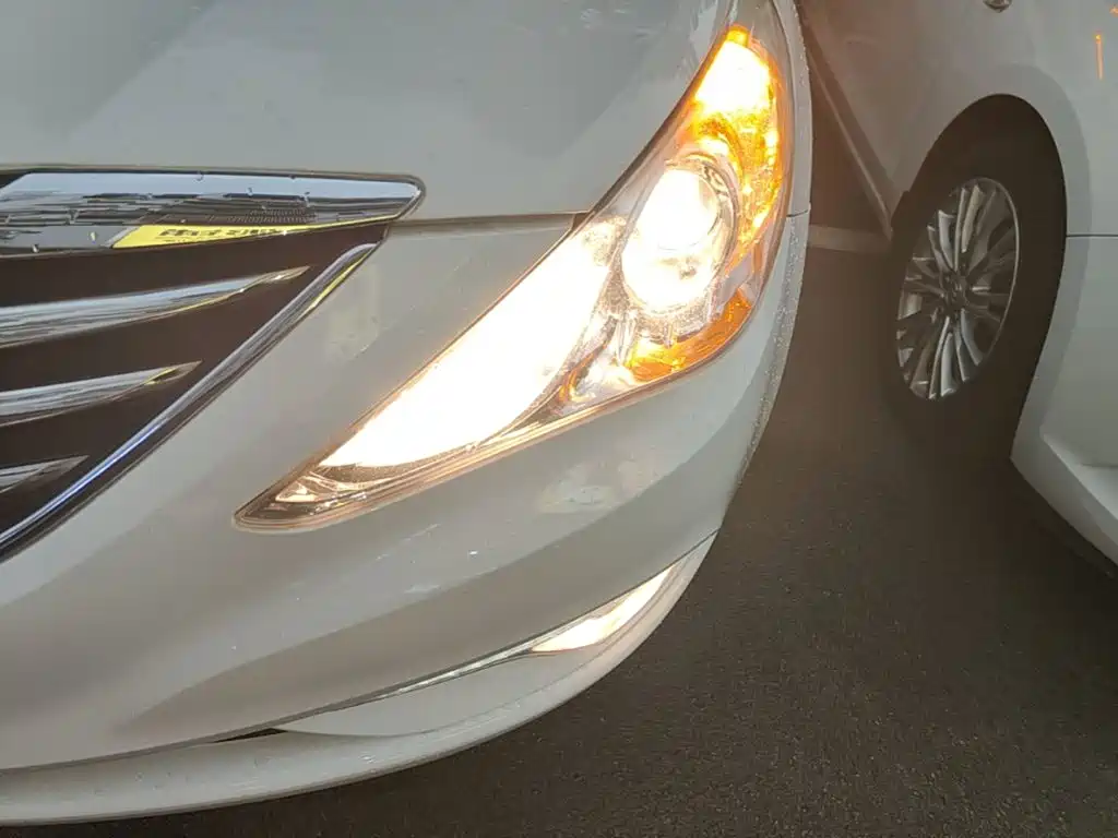 Hyundai Sonata — миниатюра 24