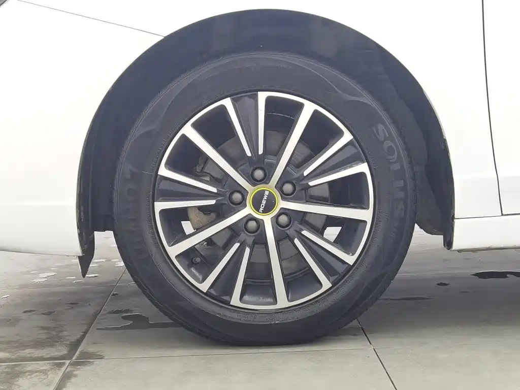 Roewe i5 — миниатюра 17