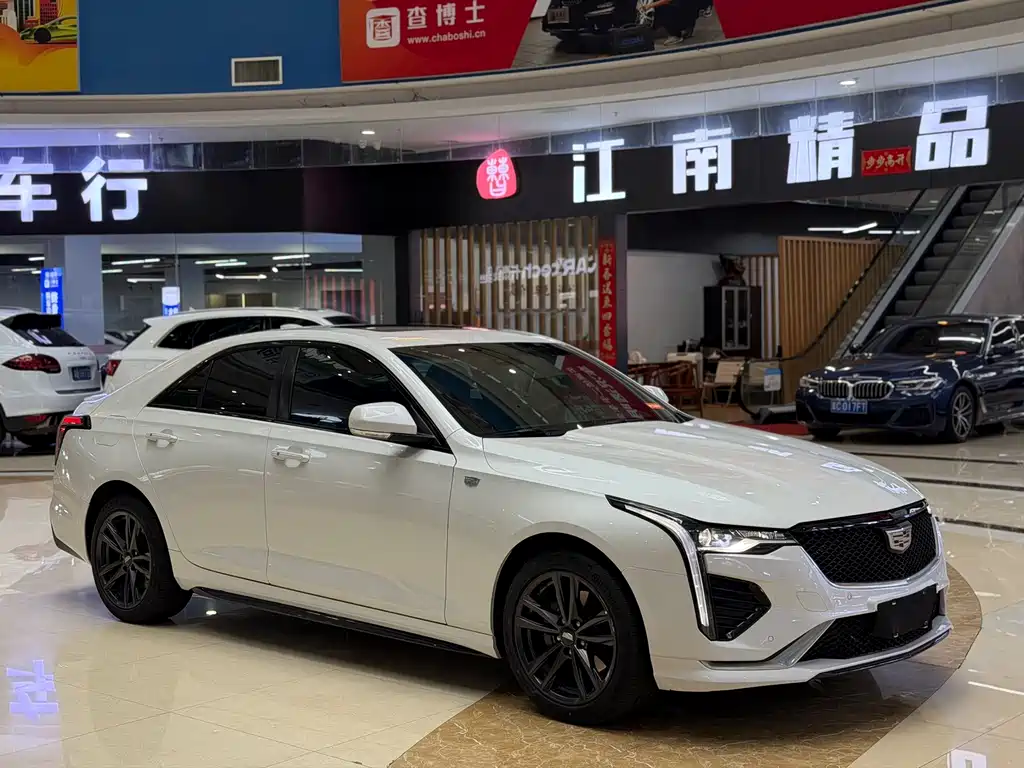 Cadillac CT4 — миниатюра 3