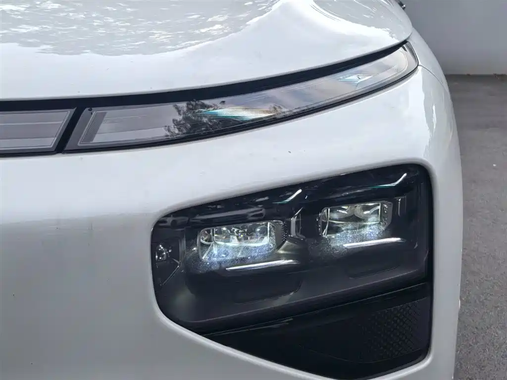 XPeng G9 — миниатюра 26