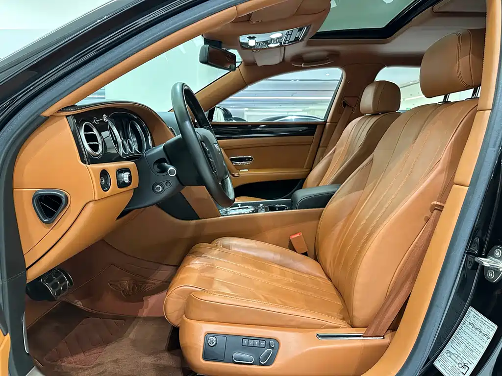 Bentley Flying Spur — миниатюра 9