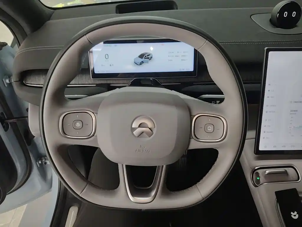 NIO EC6 — миниатюра 11