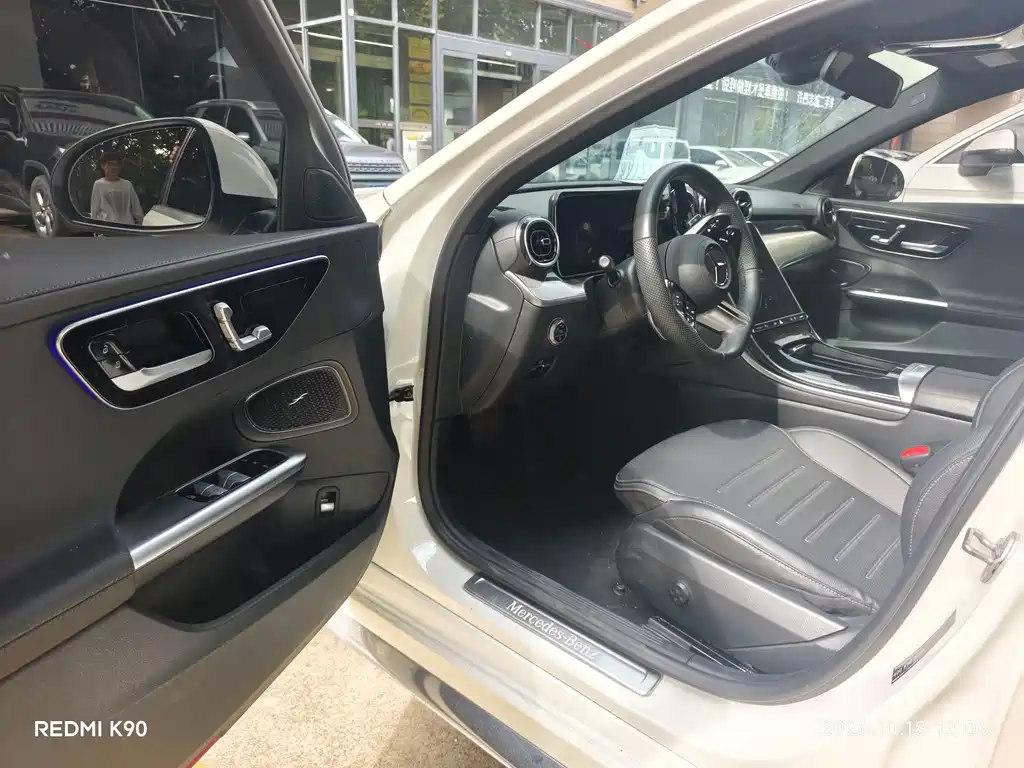 Mercedes-Benz C-Class — миниатюра 9
