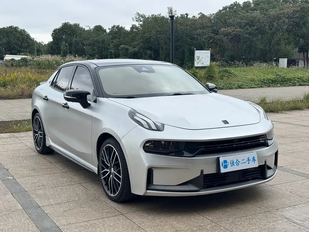 Lynk & Co 03 — миниатюра 3