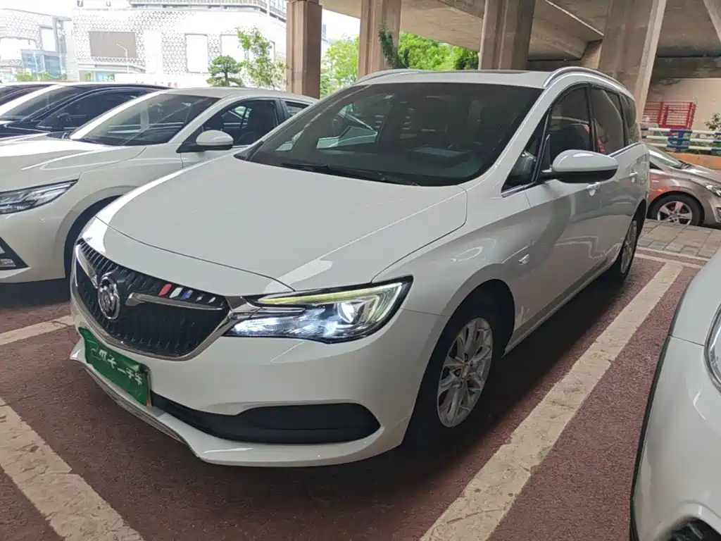 Buick GL6