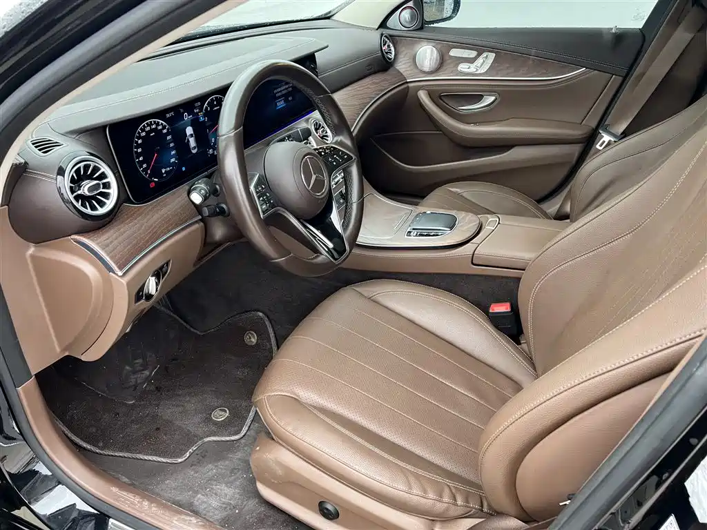 Mercedes-Benz E-Class E 2023 E 300 L Luxury