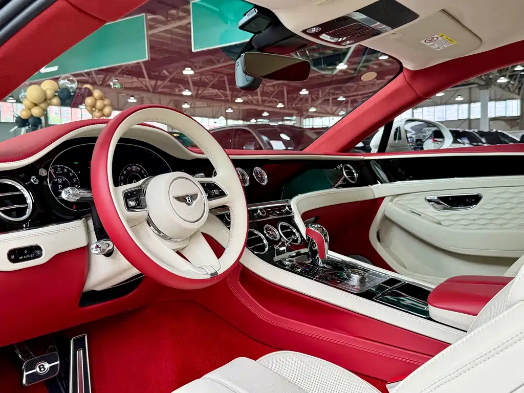 Bentley Continental PHEV — миниатюра 6