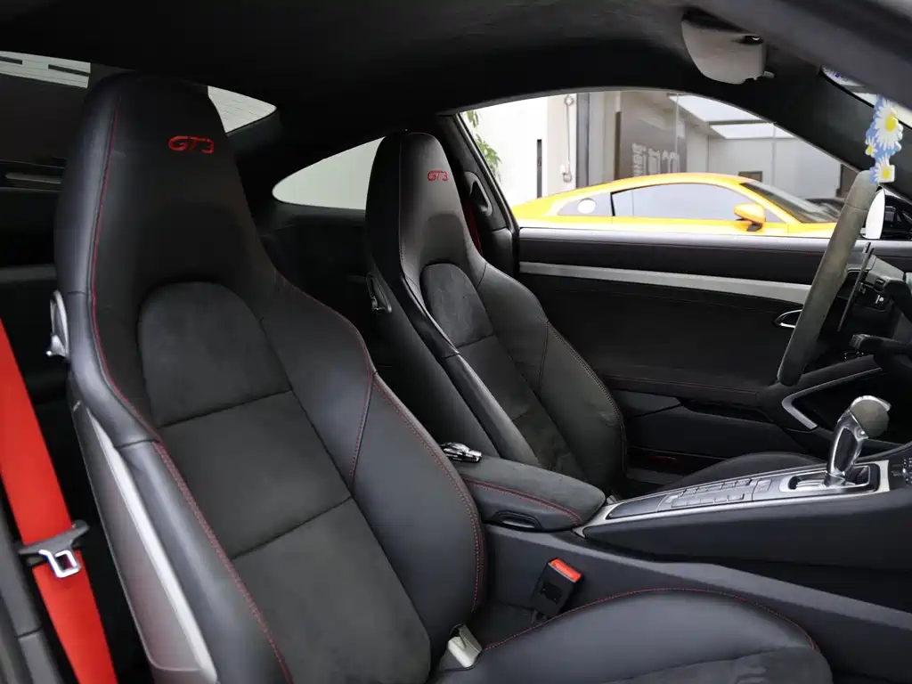 Porsche 911 — миниатюра 13