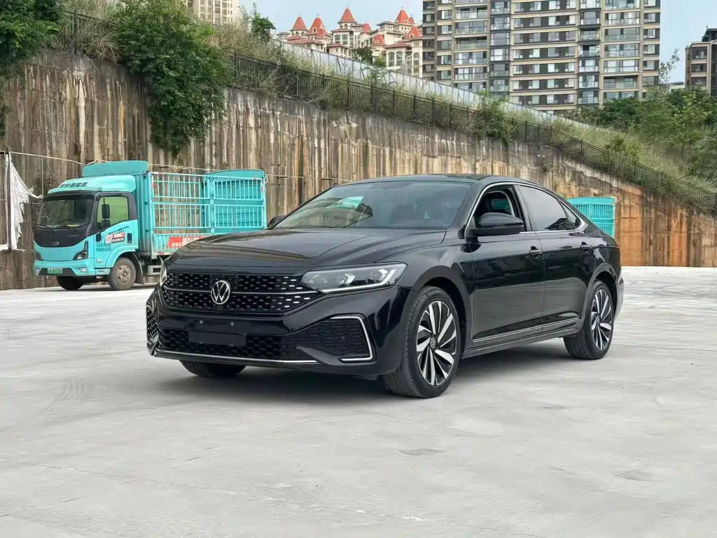 Volkswagen Passat 2022