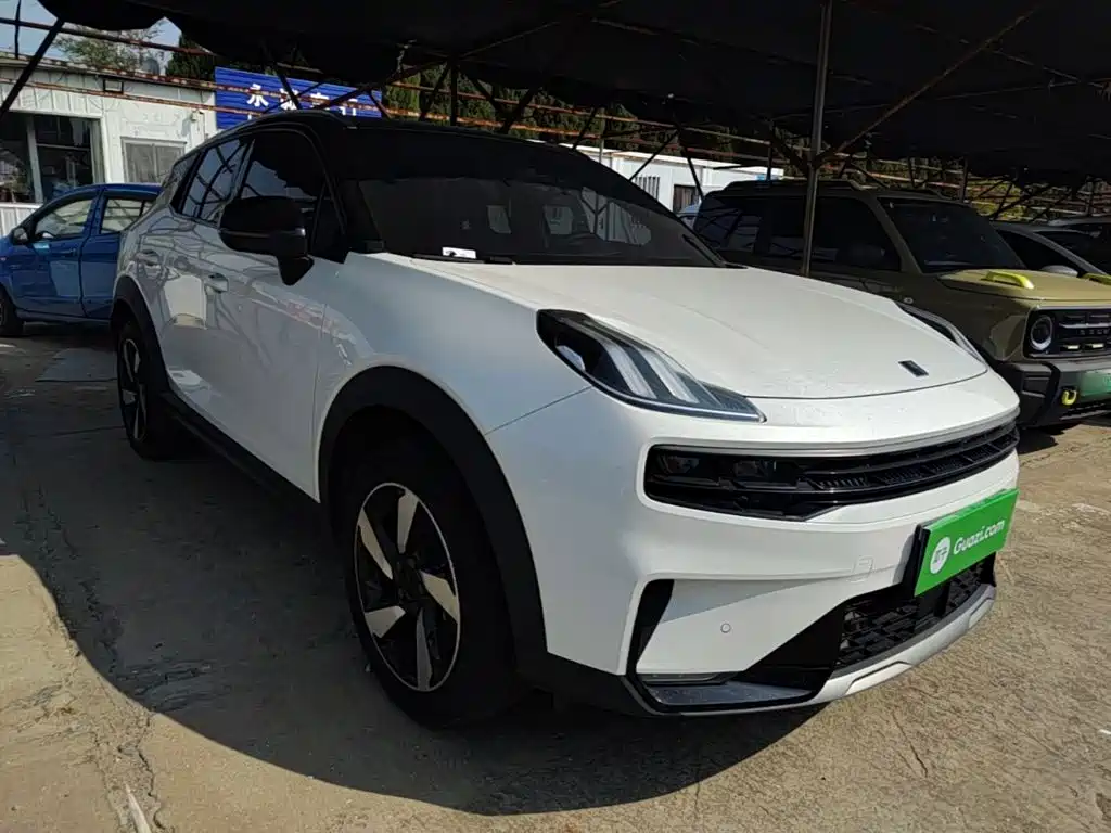 Lynk & Co 06 — миниатюра 4