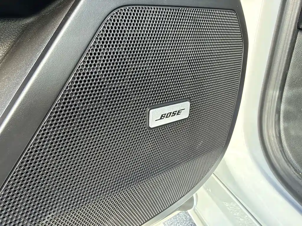 Cadillac XTS — миниатюра 11