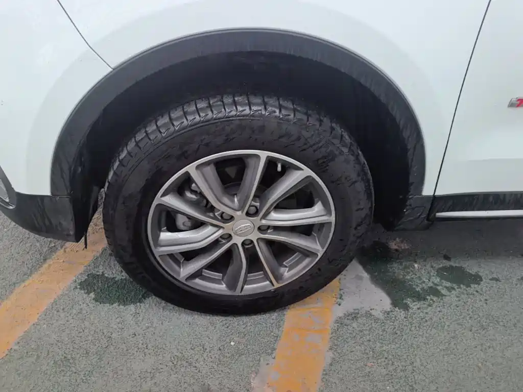 Geely Boyue — миниатюра 23