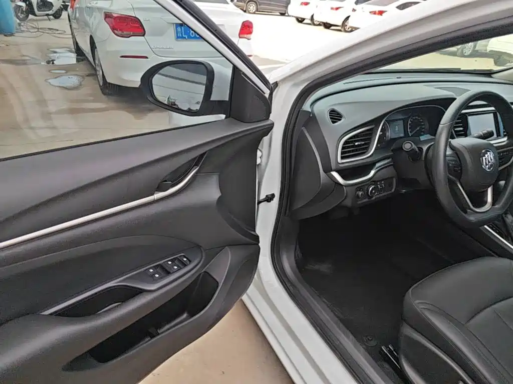 Buick Excelle — миниатюра 16