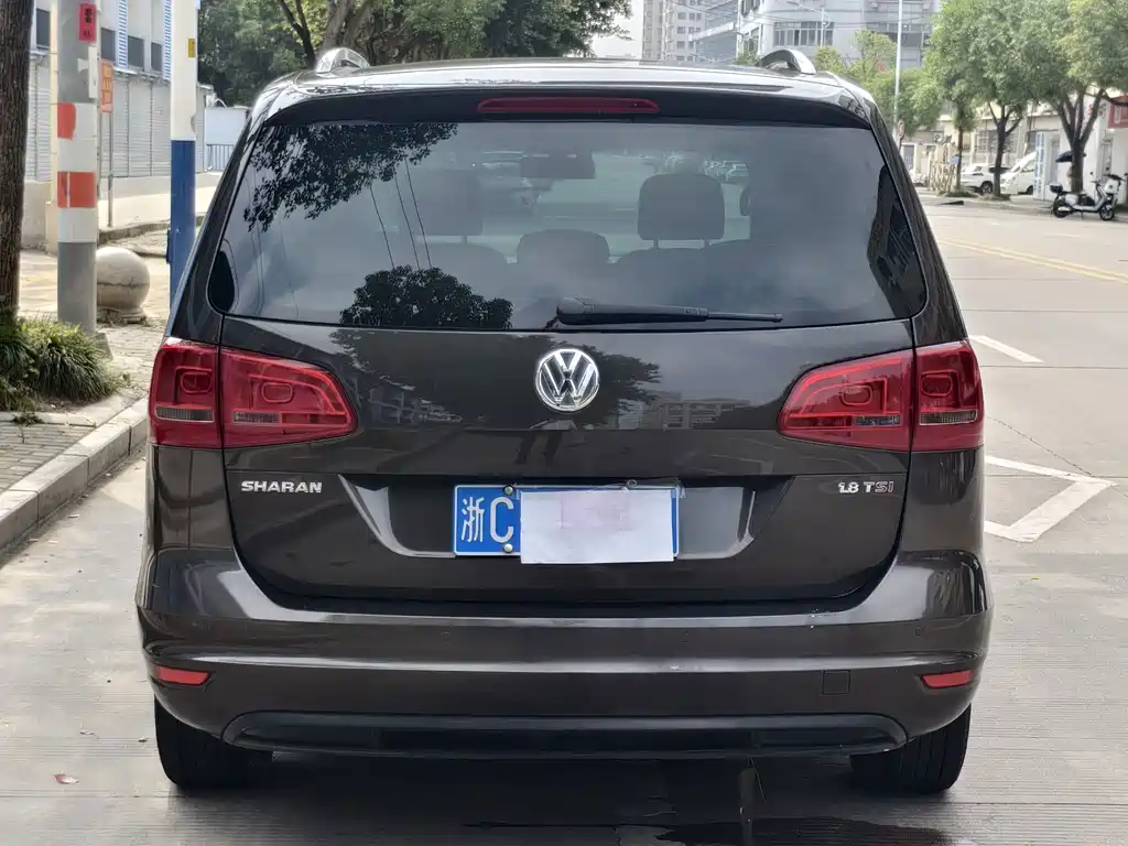 Volkswagen Sharan — миниатюра 4