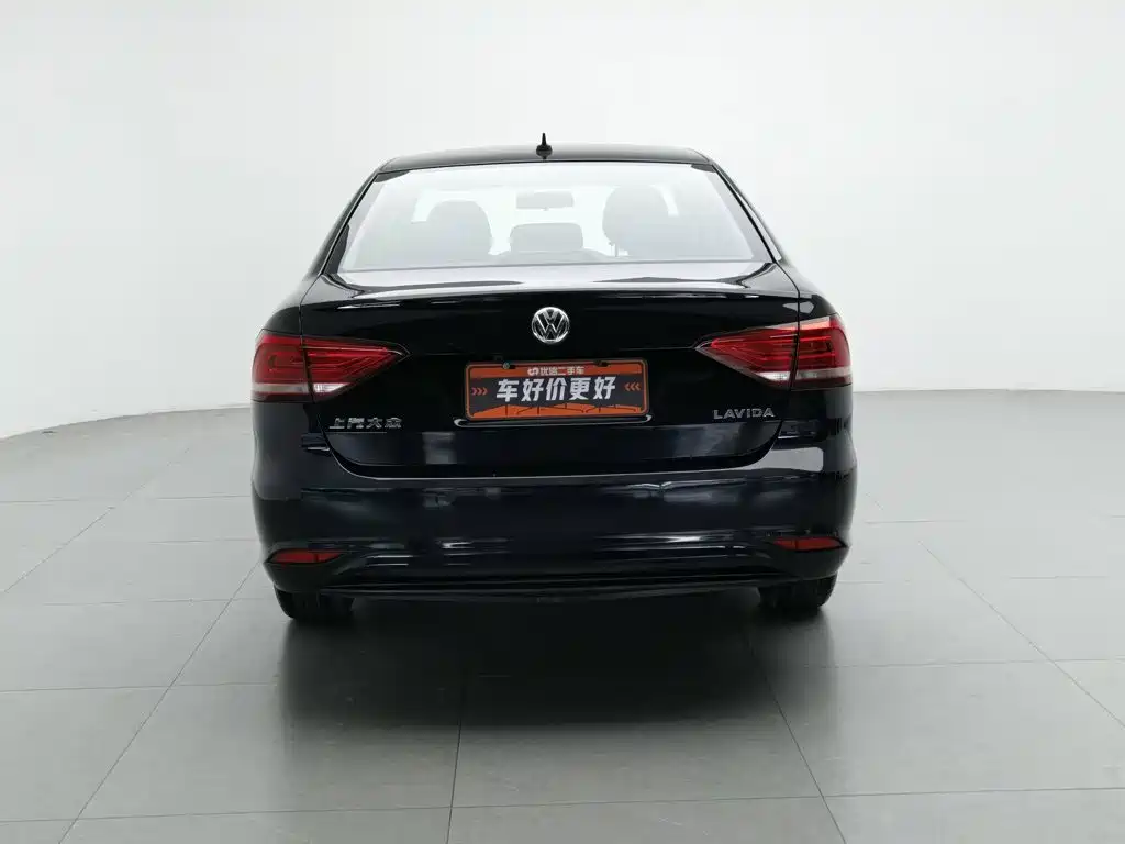 Volkswagen Lavida — миниатюра 4