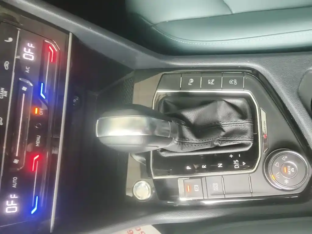 Volkswagen Tharu — миниатюра 14