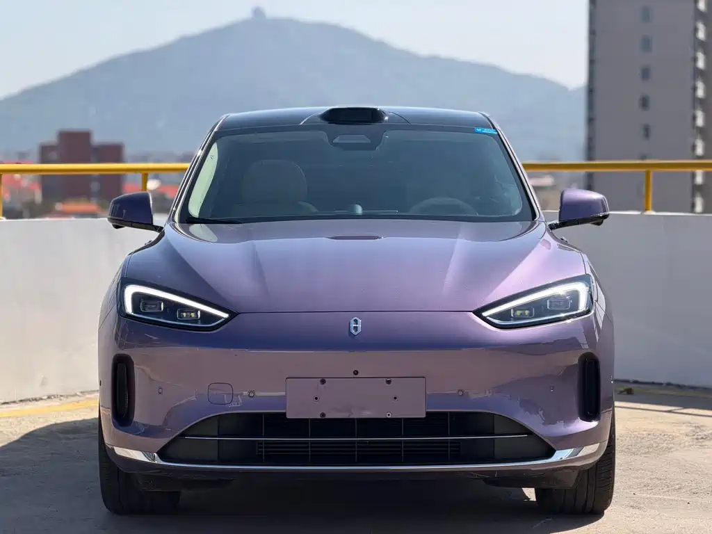 AITO ASK THE WORLD M5