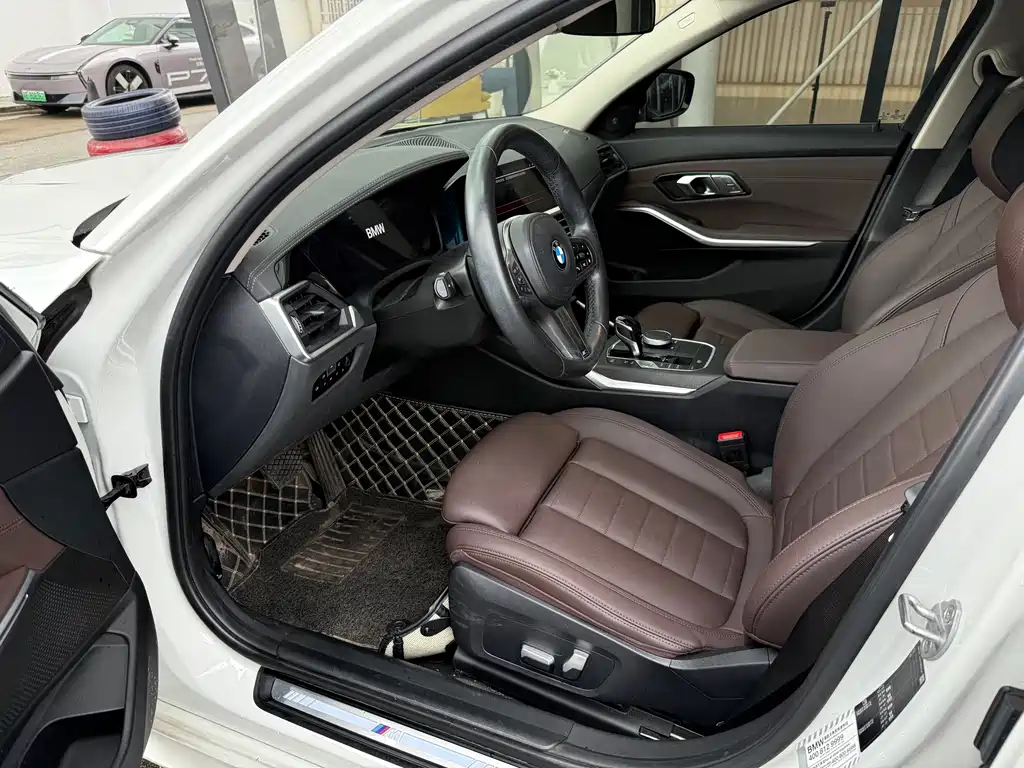 BMW 3 Series — миниатюра 5