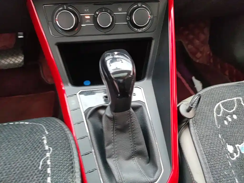Volkswagen Polo — миниатюра 14