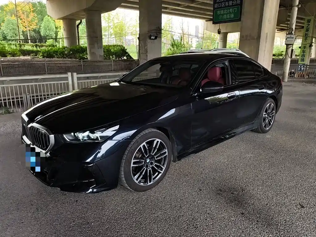 BMW 5 Series (Import)
