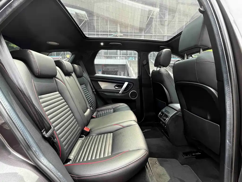 Land Rover Discovery Sport — миниатюра 17