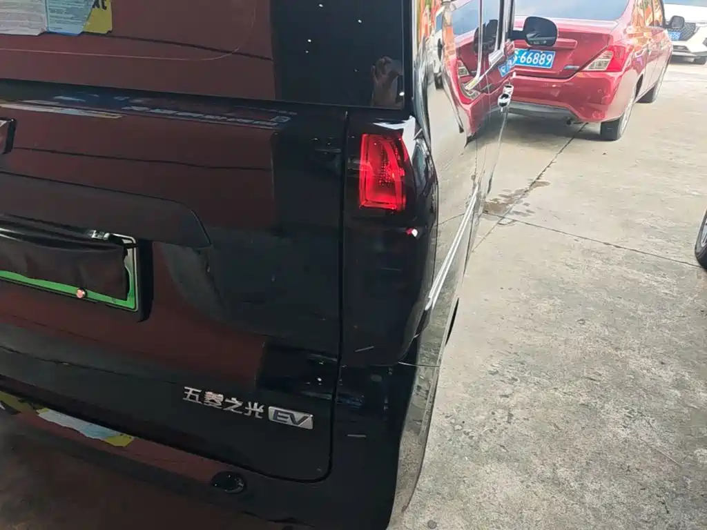 Wuling Zhiguang EV — миниатюра 8