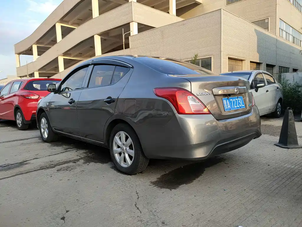 Nissan Sunny — миниатюра 16