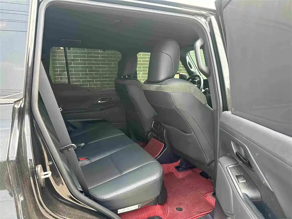 Lexus GX — миниатюра 7
