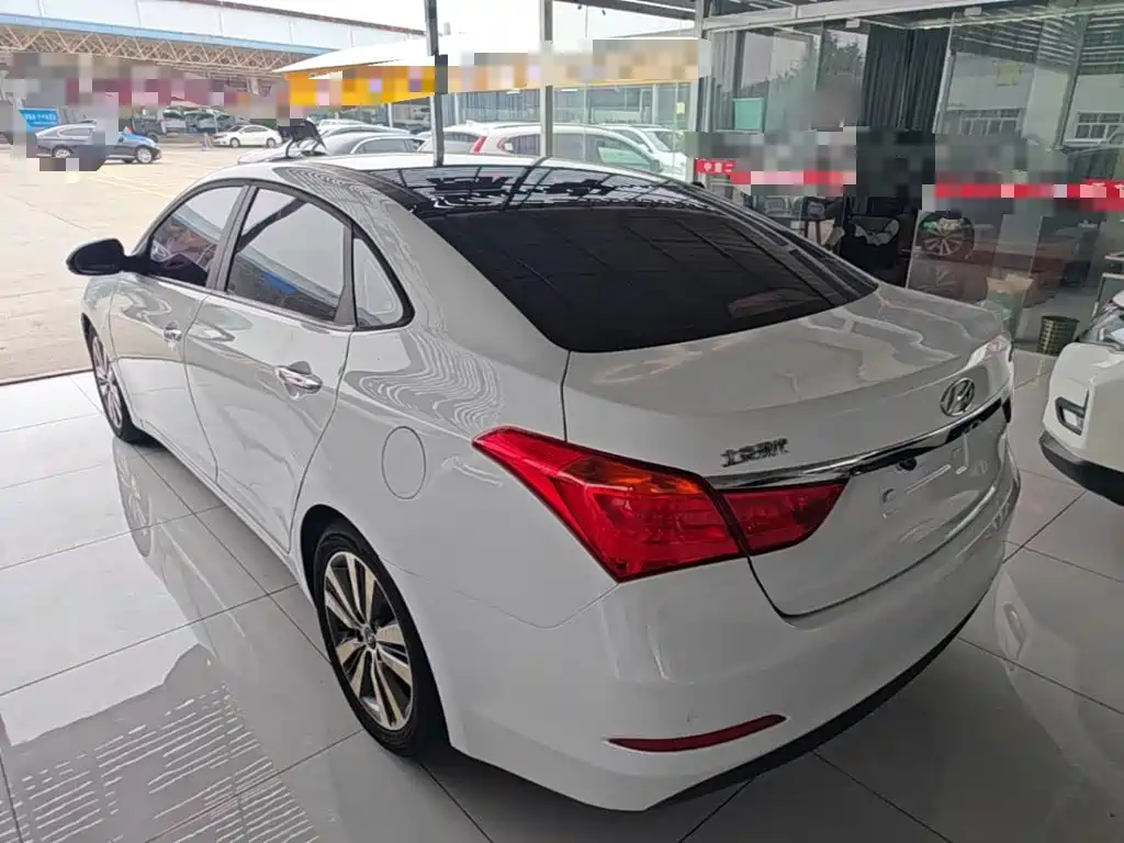 Hyundai Mistra — миниатюра 5