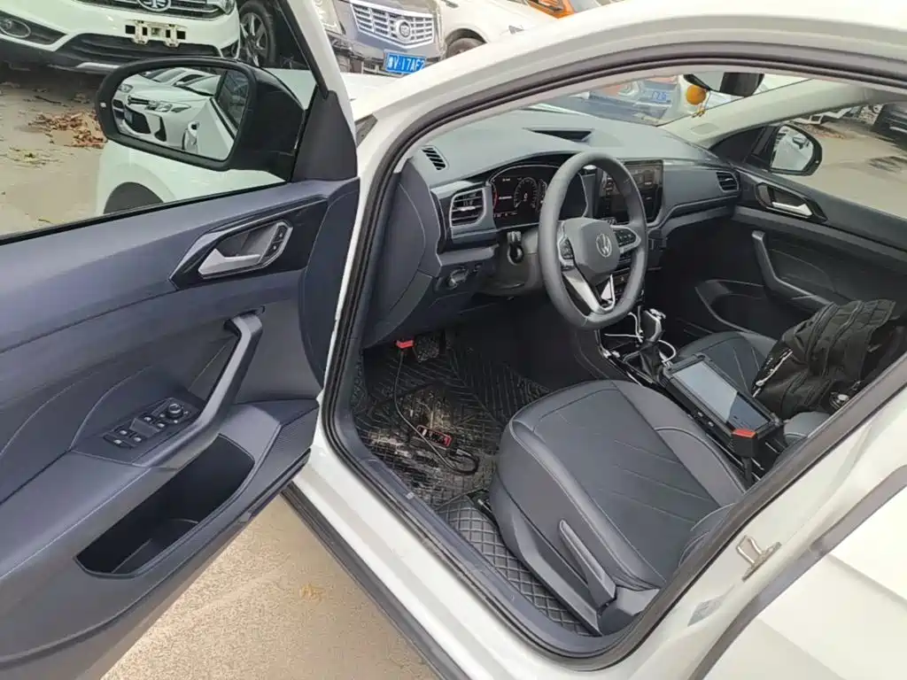 Volkswagen Tharu — миниатюра 16