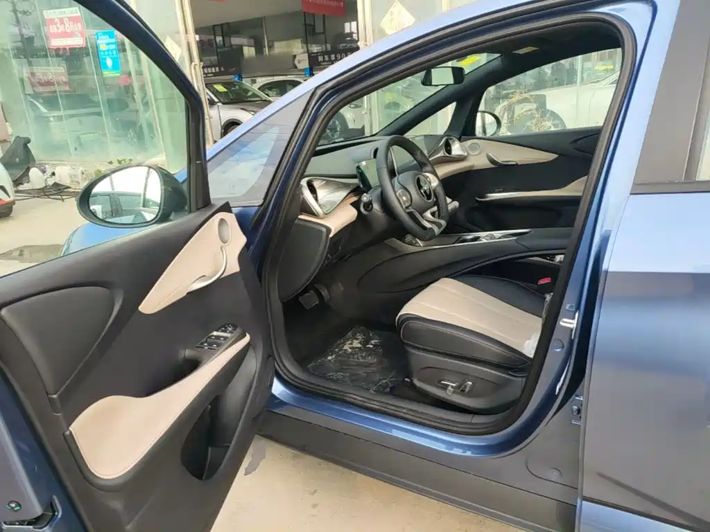 BYD Dolphin — миниатюра 16