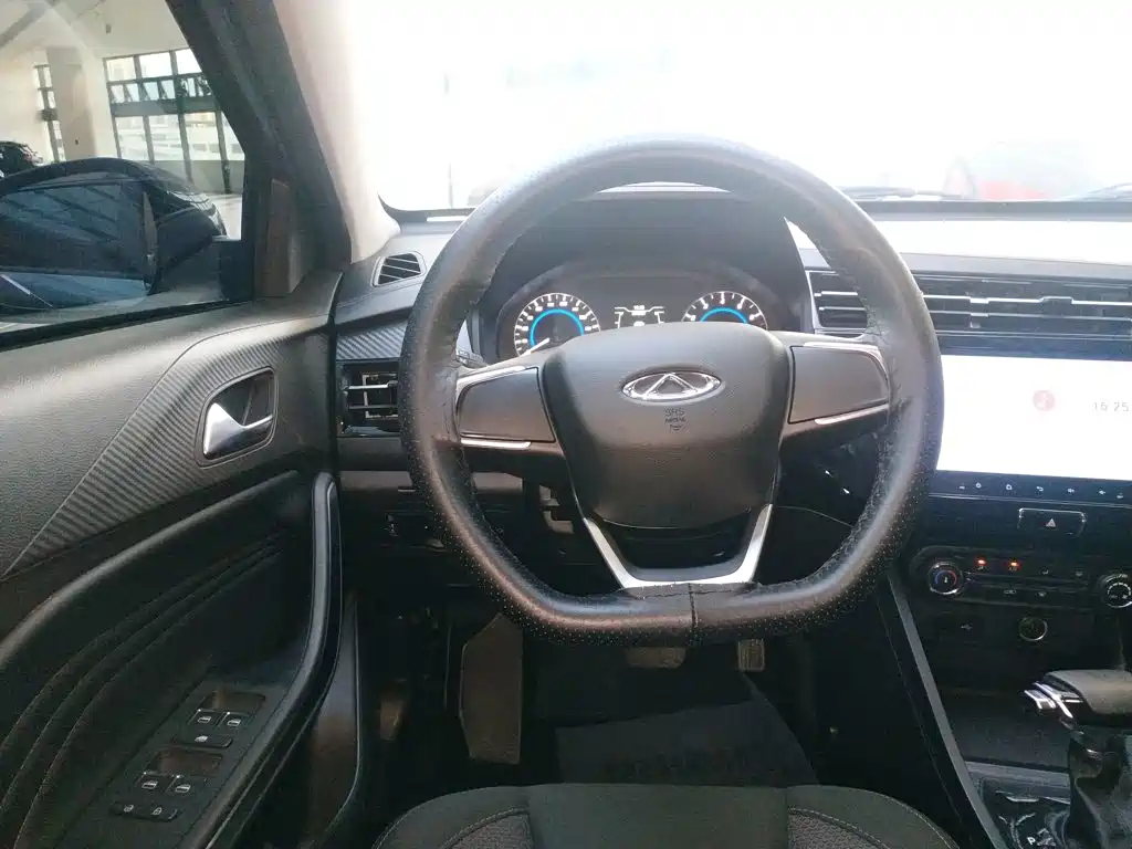 Chery Tiggo 3x — миниатюра 11