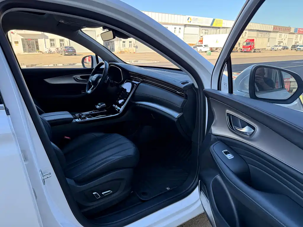 Roewe RX5 eMAX — миниатюра 20