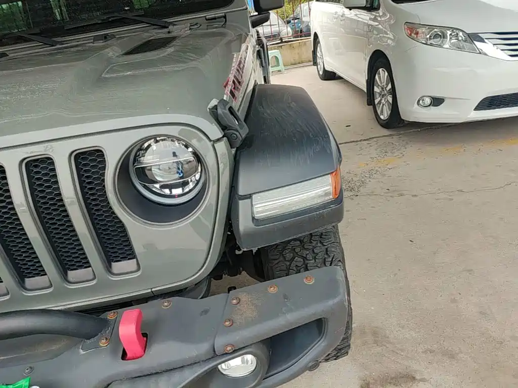 Jeep Wrangler — миниатюра 24