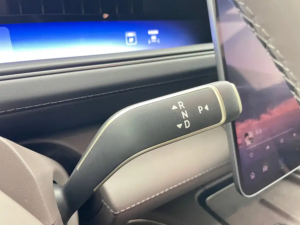 NIO ES8 — миниатюра 14