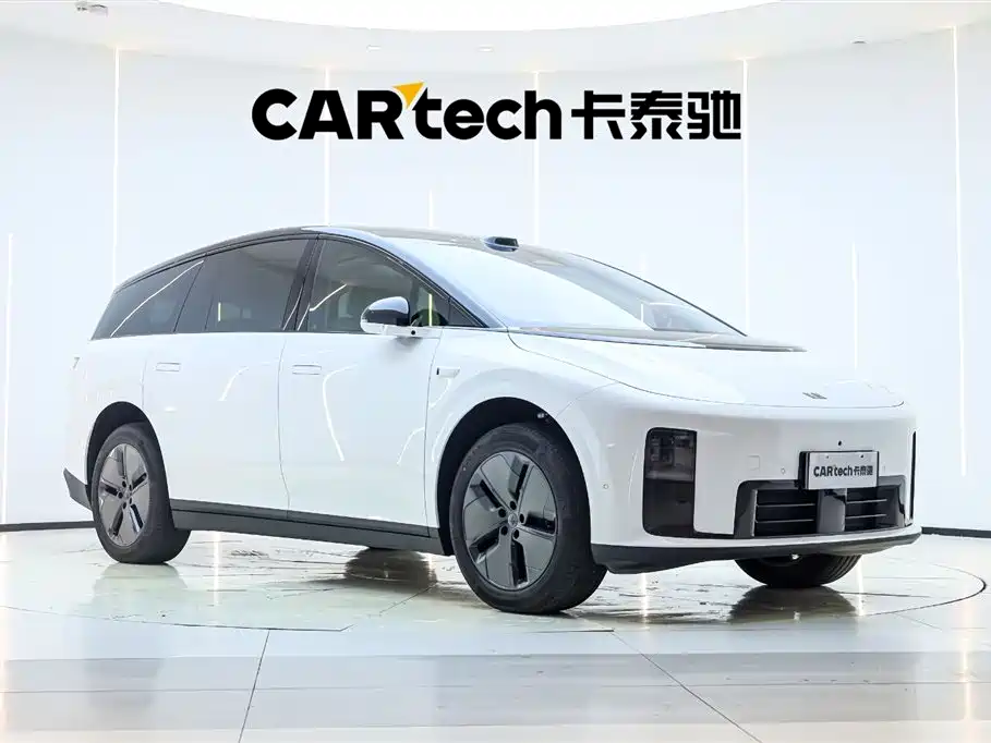 Li Auto i8 2025 Standard