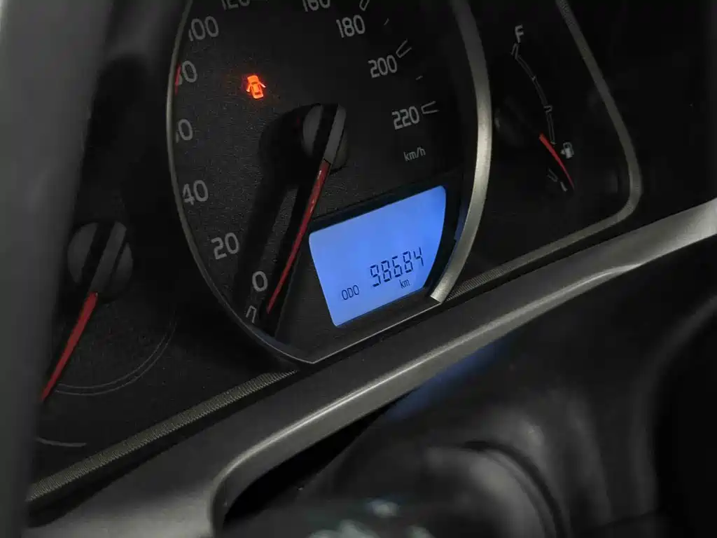 Toyota RAV4 — миниатюра 16