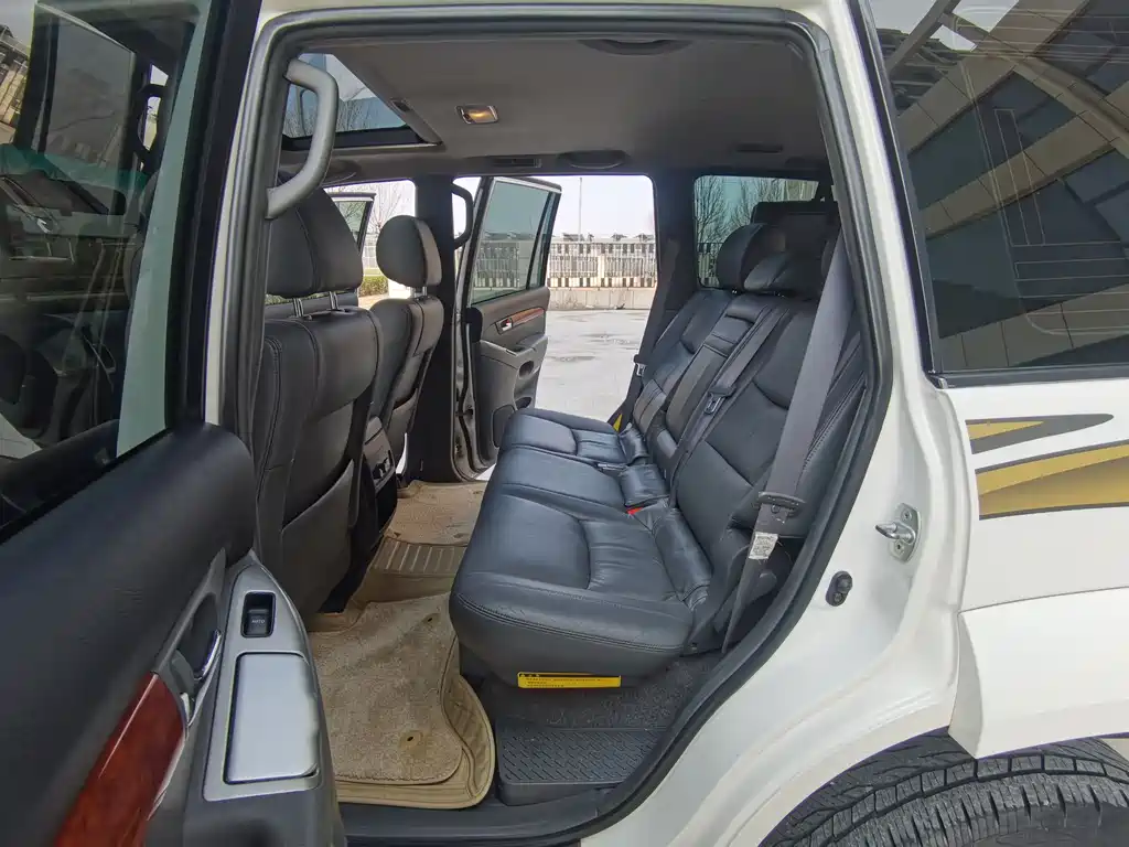 Toyota Land Cruiser Prado 2010 4.0L AT VX