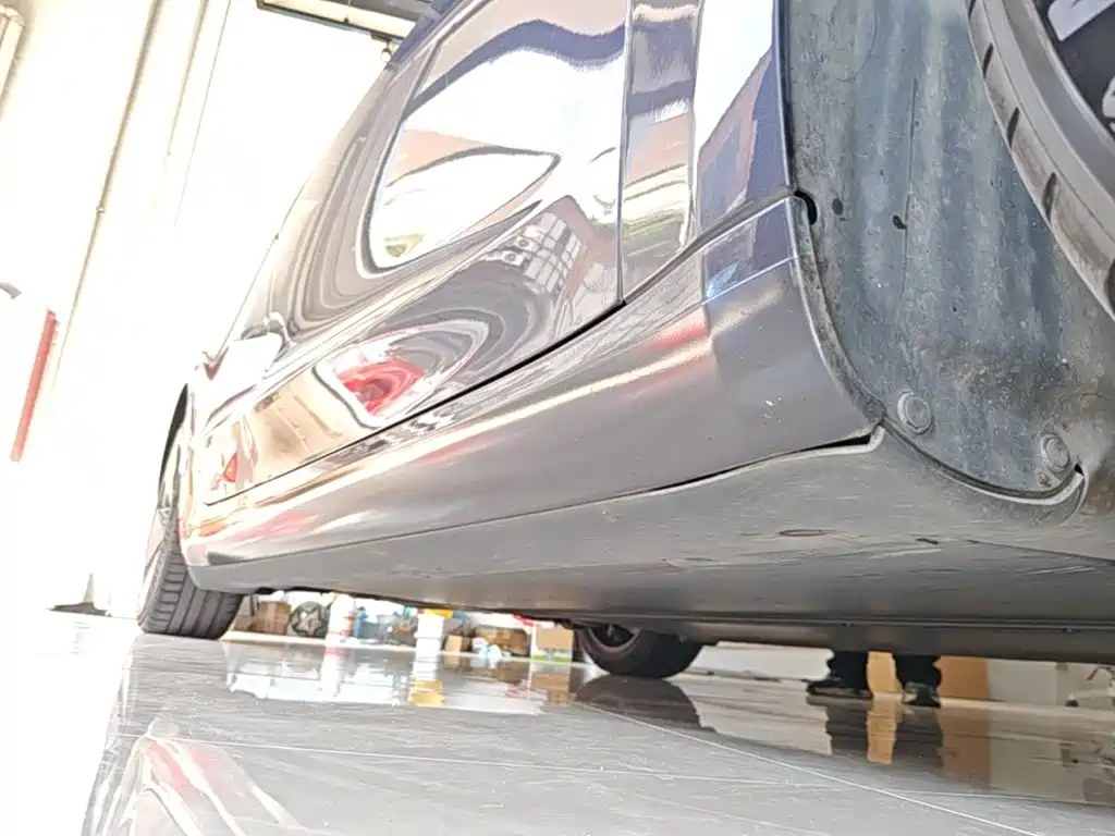 Tesla Model 3 — миниатюра 21