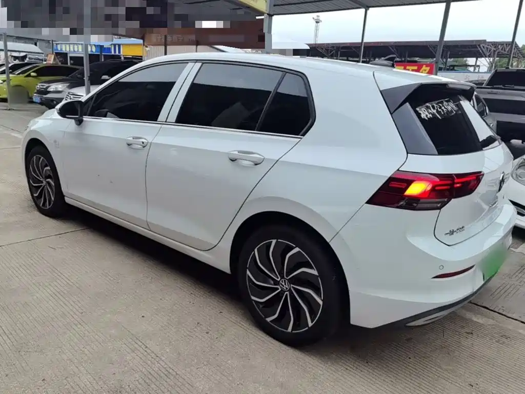 Volkswagen Golf — миниатюра 5