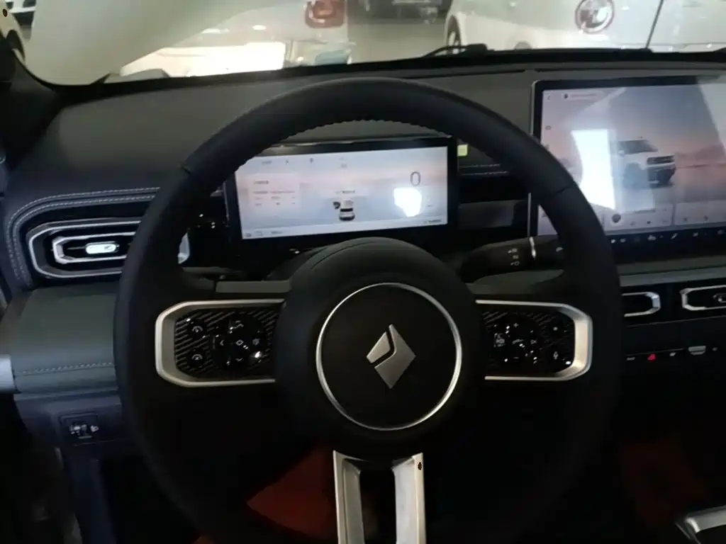 Baojun Yueye Plus — миниатюра 11