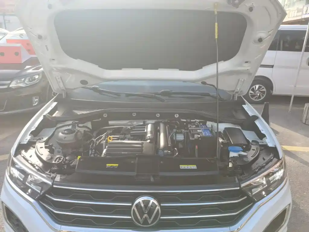 Volkswagen T-Roc — миниатюра 20