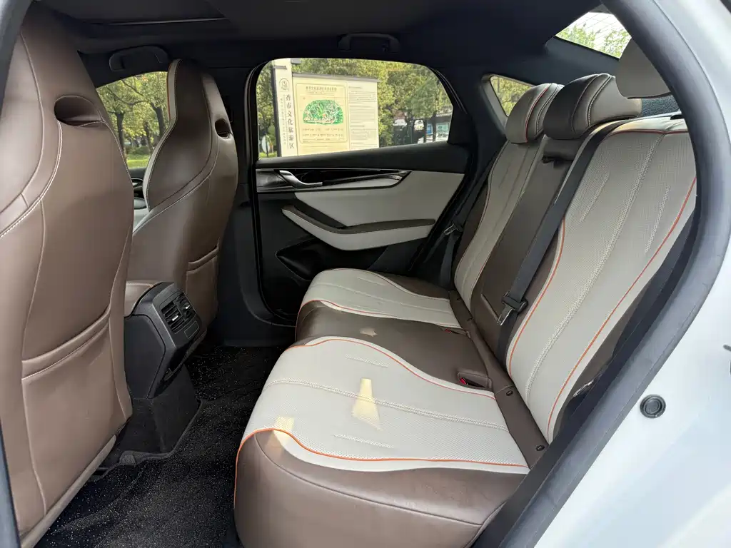 BYD Qin PLUS — миниатюра 8